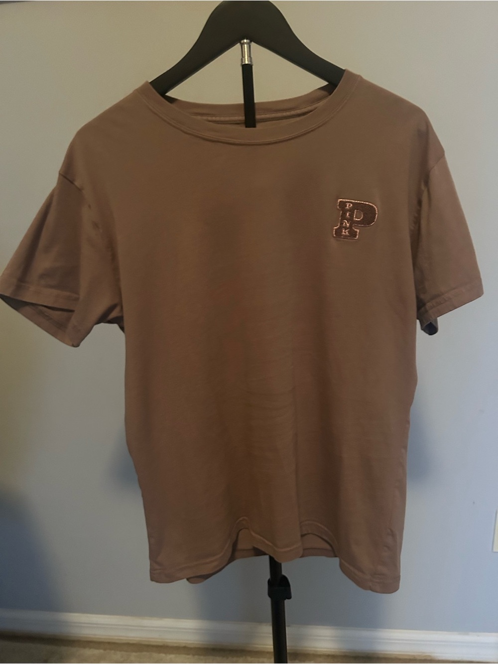 Victoria's Secret PINK Short Sleeve Tee in Brown with P Patch
